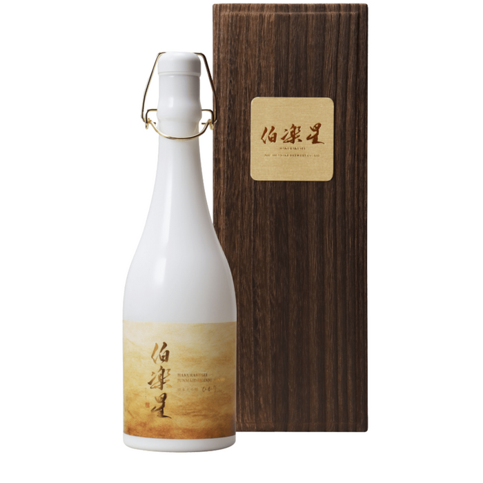 Hakurakusei Junmai Daiginjo “Hikari” (with Wooden Box)