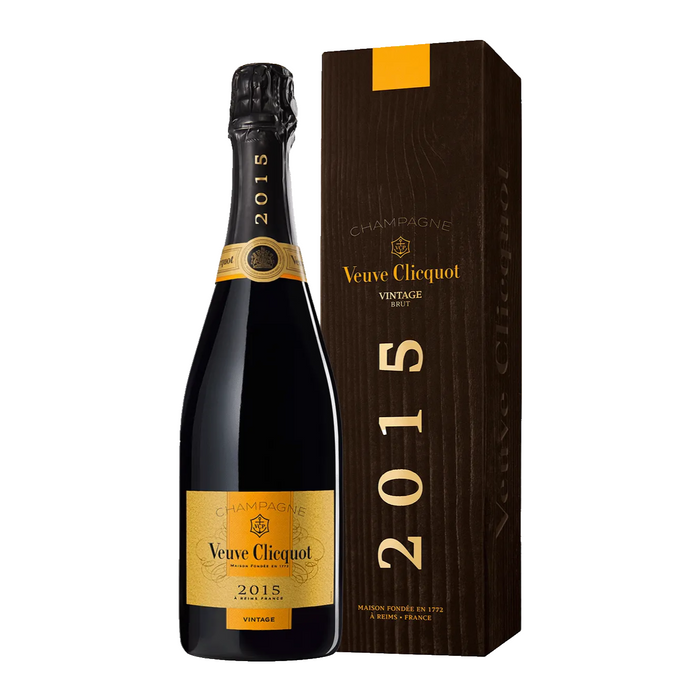 Veuve Clicquot Blanc Vintage 2015 (Giftbox) 750ml