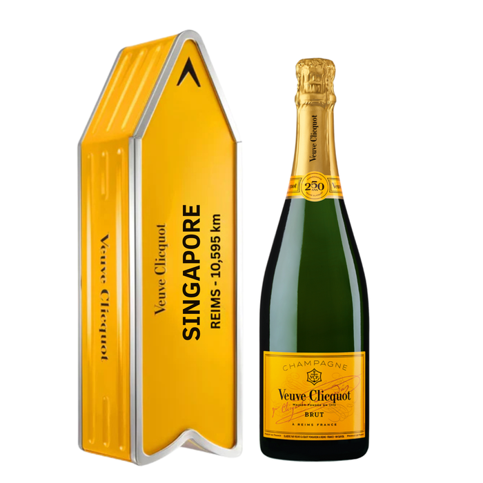 Veuve Clicquot Champagne - Yellow Label Arrow Gift Box Limited Edition (Customization) 750ml